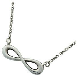 Autre Marque Tiffany & Co. Infinity Halskette Andere