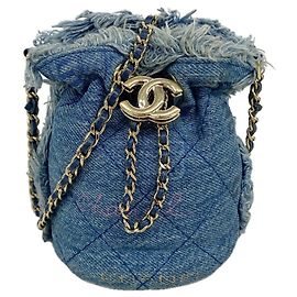 Borsa a tracolla con catena Chanel Matelassé Blu