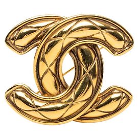 Chanel Coco Mark Matelassé Brooch Golden