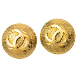 Chanel Gold CC vergoldete Clip-On Ohrringe Golden