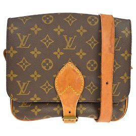 Louis Vuitton Cartouchiere Monogram Canvas MM Castaño