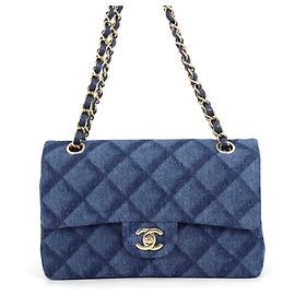 Borsa a tracolla Chanel in denim con catena Blu D'oro