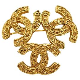 Chanel Triple Coco Brooch in Gold Plating Golden