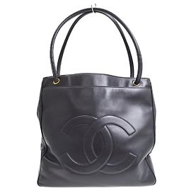 Chanel Vintage Timeless CC Charm Leather Medium Black