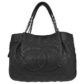 Chanel Timeless CC Expandable Quilted Caviar Large Black