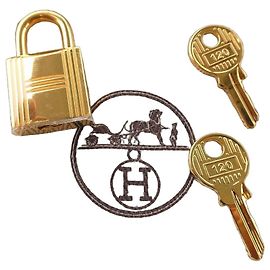 Hermès Lucchetto e Chiavi Placcati Oro D'oro
