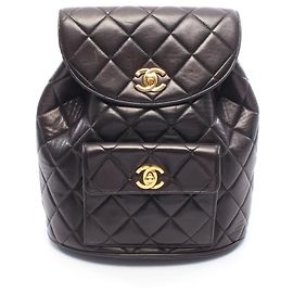 Mochila Chanel Matelassé con cadena y cierre giratorio Negro