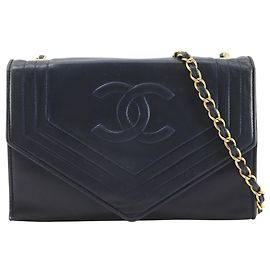 Bolso de hombro Chanel de piel de cordero azul marino Azul marino