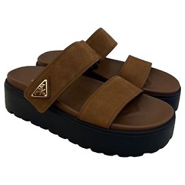 Prada Sandalias de Plataforma en Cuero y Ante Marrón Castaño