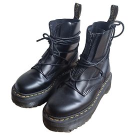 Dr. Martens Jarrick II Botas Plataforma Couro Preto Preto