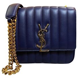 Yves Saint Laurent Medium Vicky Kettentasche mit Monogramm aus Lammleder Andere