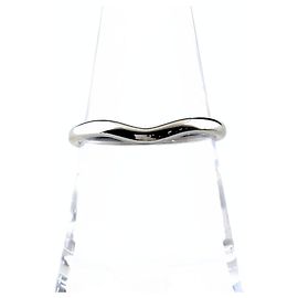 Autre Marque Anillo Alianza Curva de Platino Tiffany & Co. Otro