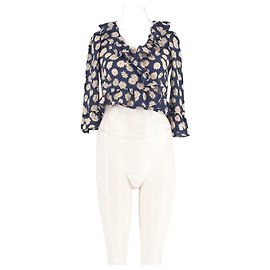 Autre Marque Top in seta blu con fantasia floreale e colletto a volant Blu