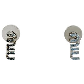 Pendientes de botón Miu Miu Silver Plata