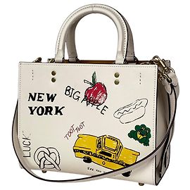 Coach Rogue 25 Handtasche aus Leder mit Sketch-Print Weiß