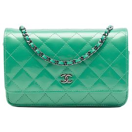 Chanel Green CC Quilted Patent Wallet On Chain Green Light green