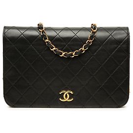 Chanel Black Medium CC Quilted Lambskin Full Flap Schwarz