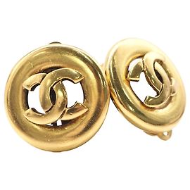 Orecchini a clip rotondi Chanel Gold CC placcati in oro D'oro