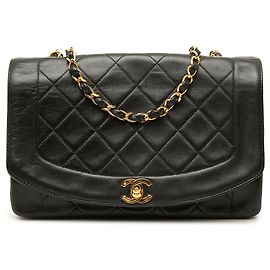 Chanel Black Medium Lambskin Diana Flap Noir