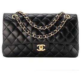CHANEL - Borsa a tracolla Classic/Timeless 11.12 Chanel in pelle liscia nera Nero