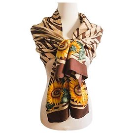 Dolce & Gabbana Stola in Seta Girasoli e Stampa Zebra Multicolore