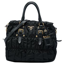 Bolsa Satchel Prada em Tessuto Gaufre Preta Preto