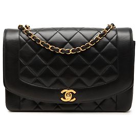 Chanel Black Small Quilted Lambskin Diana Single Flap Schwarz