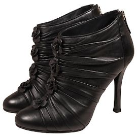 Chanel Camélia Leder Stiefeletten Schwarz Schwarz
