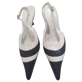 John Richmond Absatzschuhe Schwarz Weiß