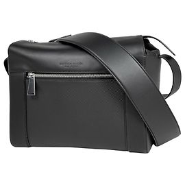 Bolsa de ombro Bottega Veneta em couro preto Preto