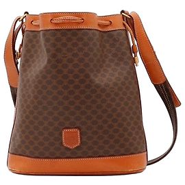 Céline Bolsa Bucket Celine Monogram em Couro Castanho Marrom