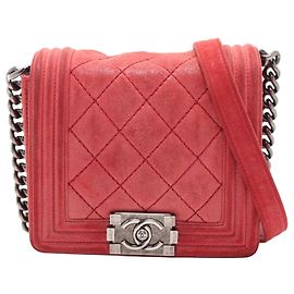 Borsa a tracolla in pelle Chanel Boy Chain Rosso