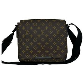 Sac à bandoulière Louis Vuitton District PM Monogram Macassar en cuir Marron