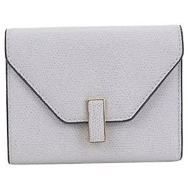 Cartera tri-fold Valextra Iside en Gray Castaño