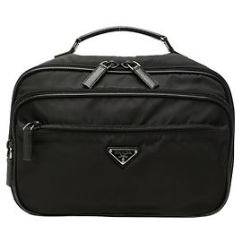 Bolso de tocador Prada con placa de logotipo triangular Negro