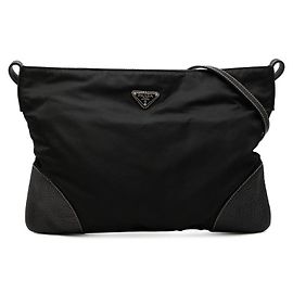 Borsa a tracolla Prada con placca logo triangolare Nero