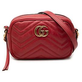 Gucci GG Marmont gesteppte Schultertasche mit Kette Rot