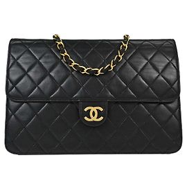 Chanel Vintage Square Flap Quilted Lambskin Medium Noir