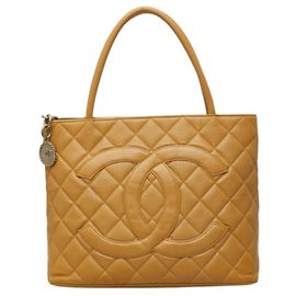 Saco Tote Chanel Coco Mark Matelassé Reissue Bege
