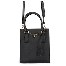 Bolsa Prada Triangle em couro Saffiano preto Preto