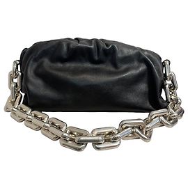 Bolsa Bottega Veneta Pouch Chain Preto