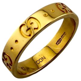 Gucci Icon Band Ring 18K Yellow Gold Golden