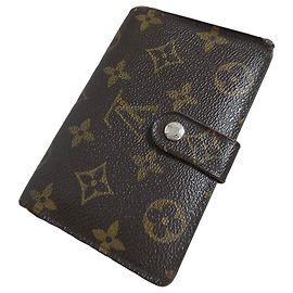 Magnificent Louis Vuitton wallet Brown