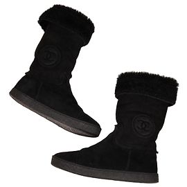 Chanel Botas de ante negro Negro