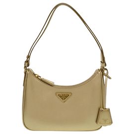 Sac à épaule Prada en cuir Saffiano doré Doré