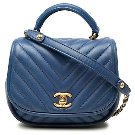 Chanel Blue Mini CC Chevron Lambskin Reversed Round Flap Azul