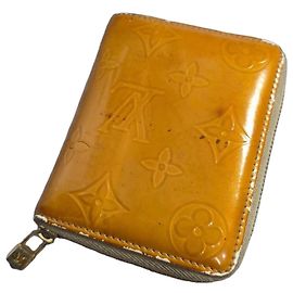 Wunderschöne Louis Vuitton Zippy Geldbörse Gelb