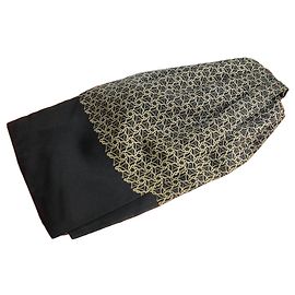 Foulard Hermès Seta Maglie Dorate Nero Nero D'oro