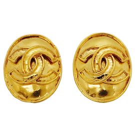 Chanel Coco Mark Oval Clip-Ohrringe Golden