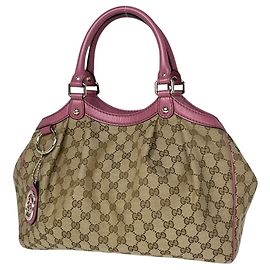 Gucci Sukey Handtasche in Beige Pink Beige